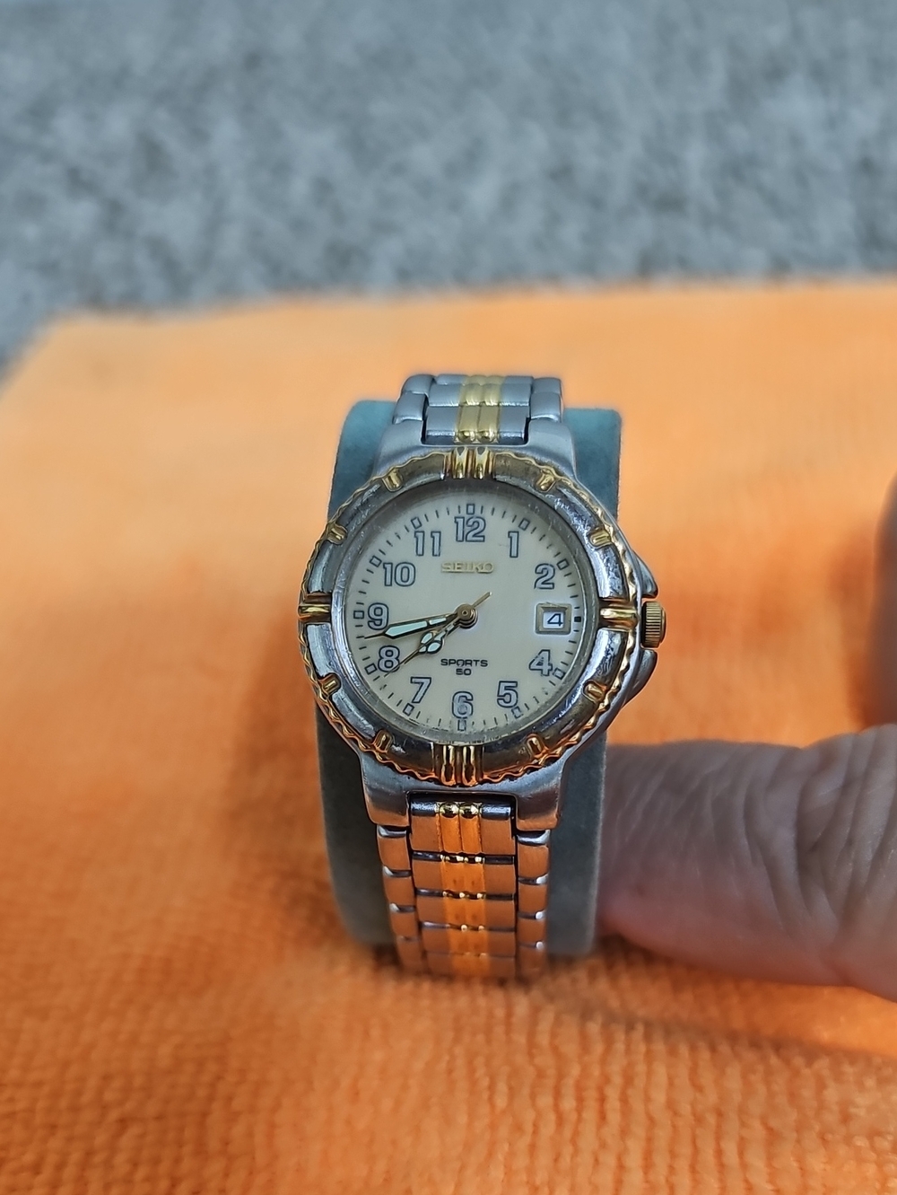 VINTAGE SEIKO SPORT 50 BICOLOR WOMENS WATCH BFPM-06-141